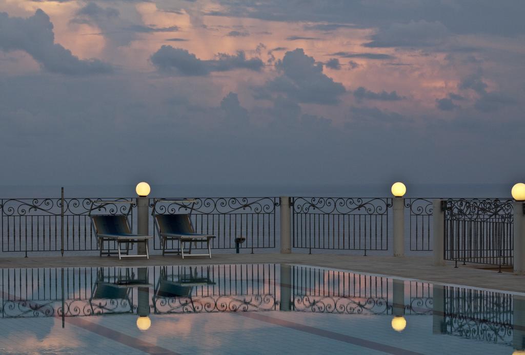 Hotel Brancamaria Cala Gonone Eksteriør billede